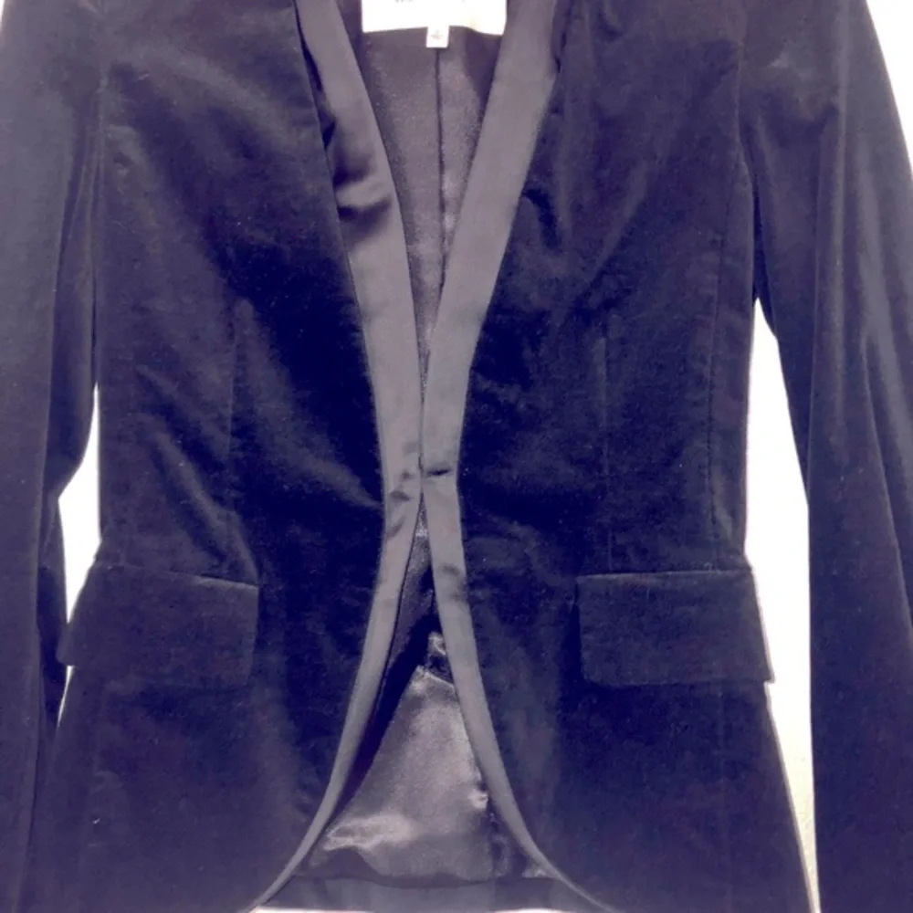 Rachel Roy black slim fit velvet luxe elegant blazer with satin lapel size 0 new
